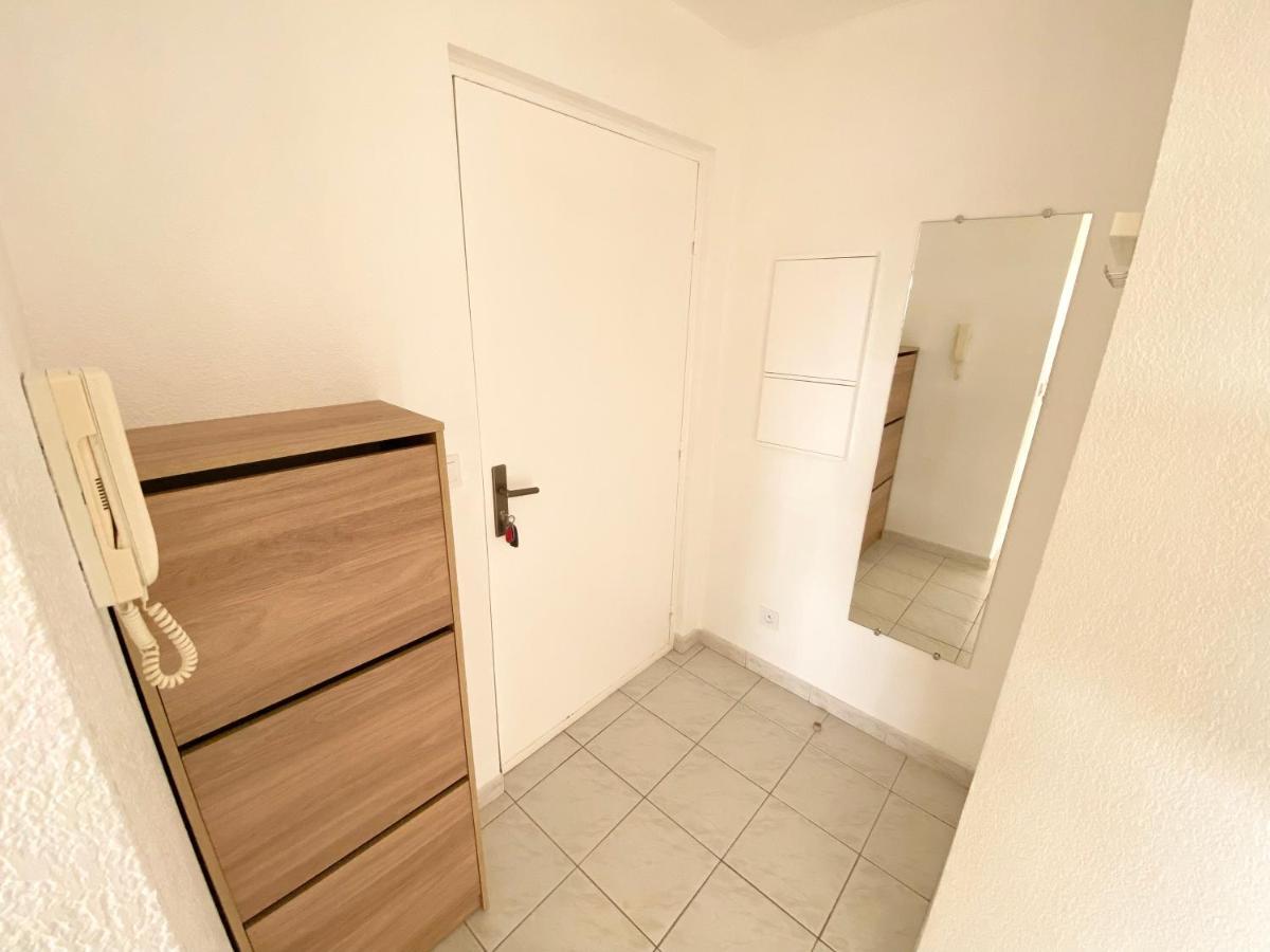 Port-frejus, Le Consul, 2 Pieces Climatise, Terrasse & Parking