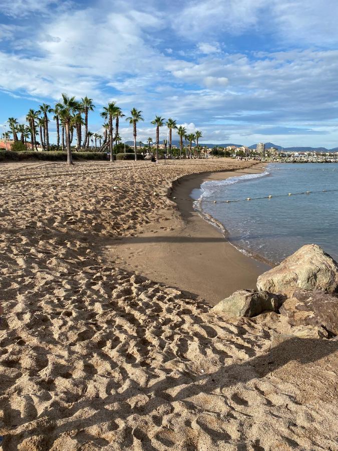 Port-frejus, Le Consul, 2 Pieces Climatise, Terrasse & Parking *