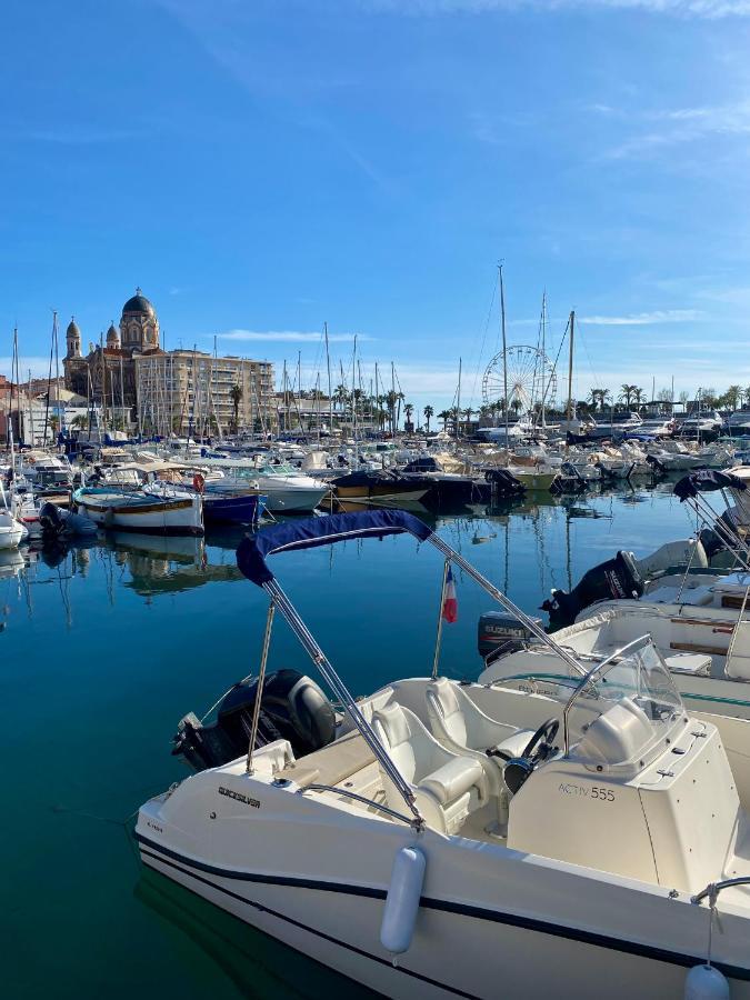 Port-frejus, Le Consul, 2 Pieces Climatise, Terrasse & Parking Apartment
