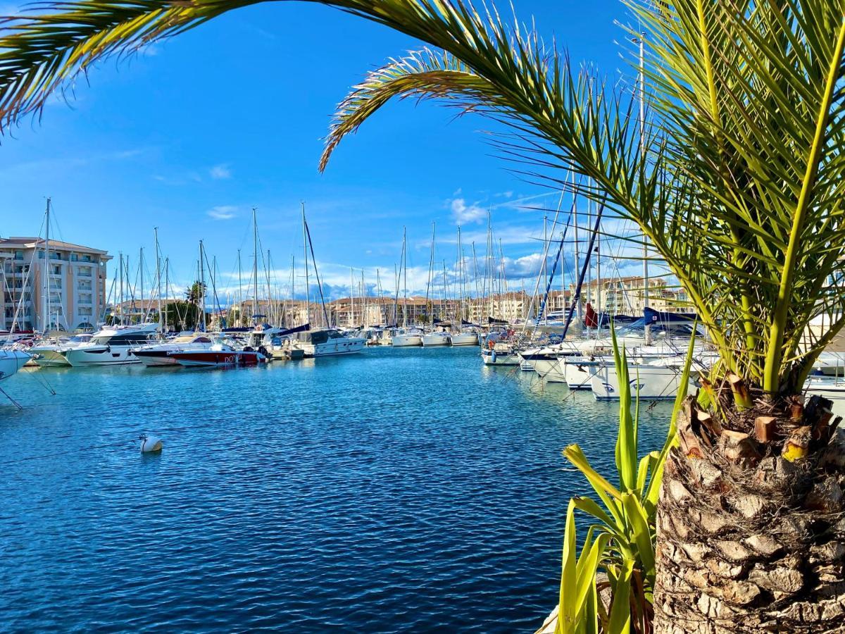 Port-frejus, Le Consul, 2 Pieces Climatise, Terrasse & Parking Apartment Frejus