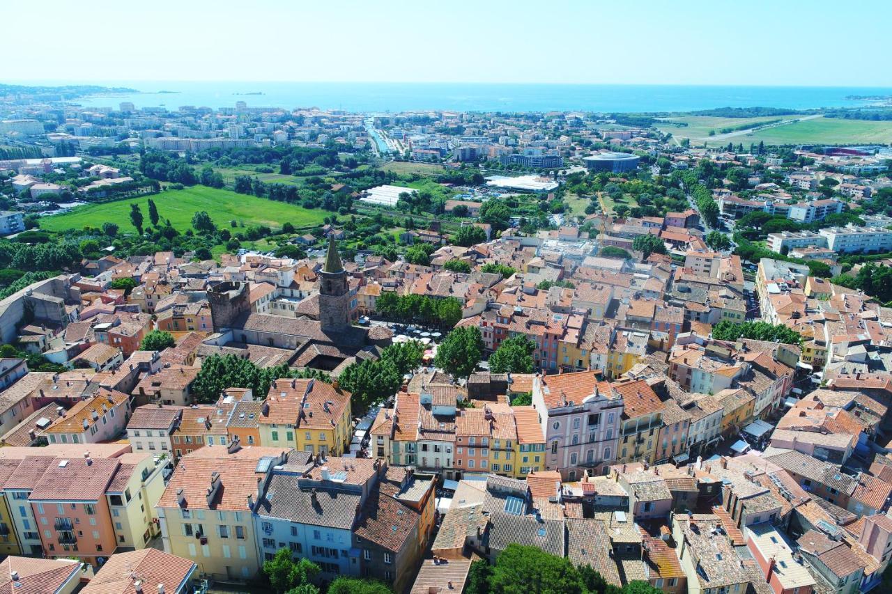 Port-frejus, Le Consul, 2 Pieces Climatise, Terrasse & Parking Apartment Frejus